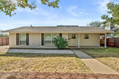 1-4701 Sylvandale Dr, Austin, TX, 78745-1739 | Card Image