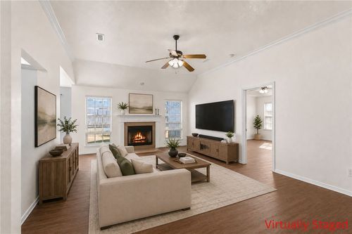 2003 N Lexington St, Siloam Springs, AR, 72761-8965 | Card Image