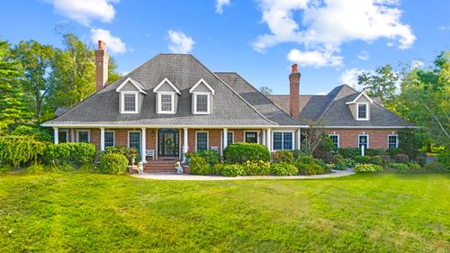 5 Valley View Ln, Burlington, CT, 06013-2115 | Card Image