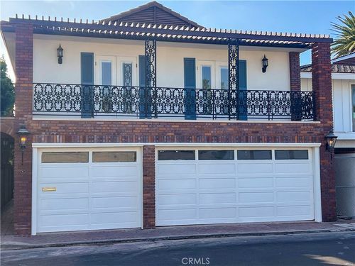 205 Via Lido Soud, Newport Beach, CA, 92663-4613 | Card Image