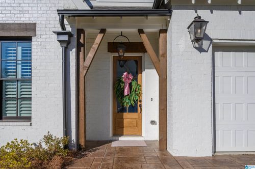 1104 Ninas Way, Vestavia, AL, 35243-7760 | Card Image