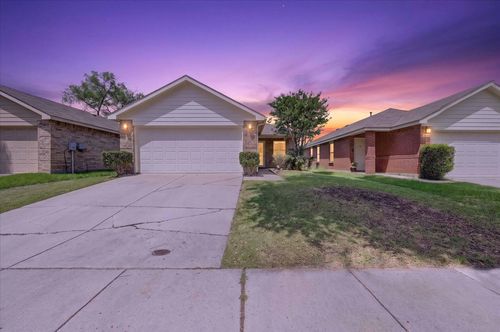 8845 Valley River Drive, Fort Worth, TX, 76244 | Card Image