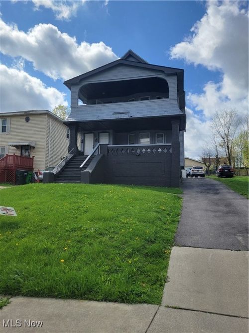 13302 Cranwood Dr, Garfield Heights, OH, 44105-6812 | Card Image
