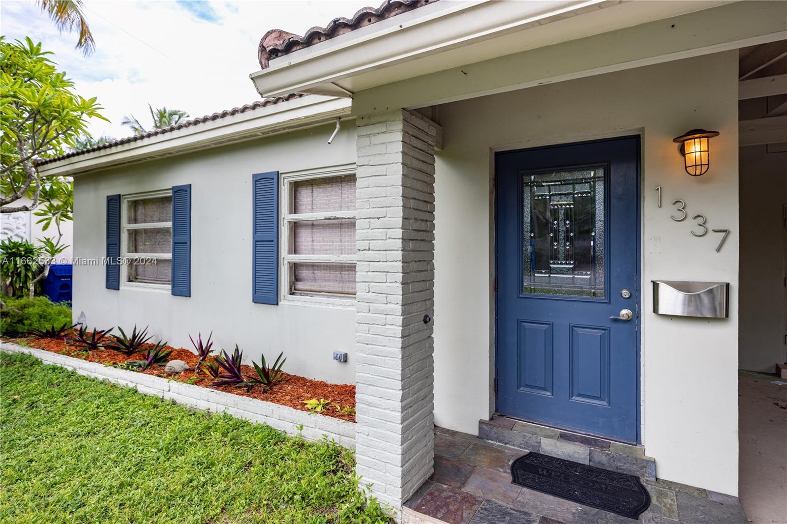 16th Ave, Fort Lauderdale, FL 33304