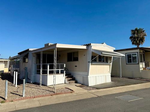 1174 E Main St, El Cajon, CA, 92021-7131 | Card Image