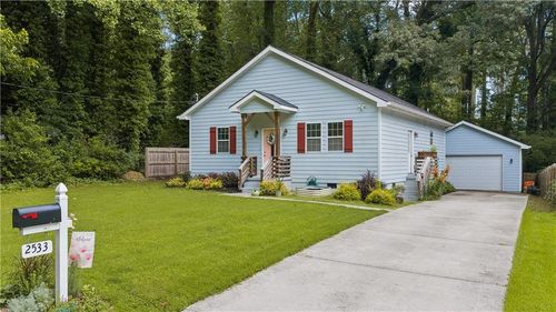 2533 Romain Way, East Point, GA, 30344-1031 | Card Image