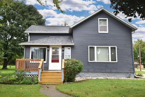 622 Main Street, BROWNSVILLE, WI, 53006 | Card Image