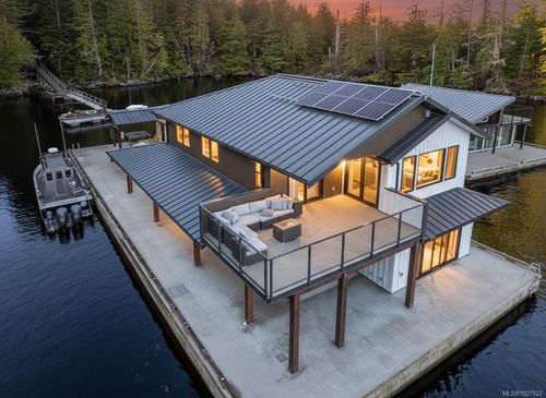 0 Nootka Sound Pt, Gold River, BC, 000000 | Card Image