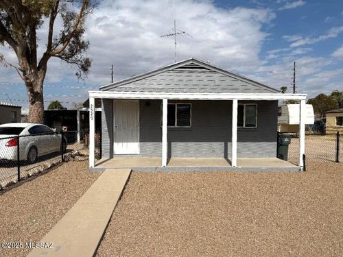 2529-2527-2529 E Cameron Vis, Tucson, AZ, 85713-5158 | Card Image