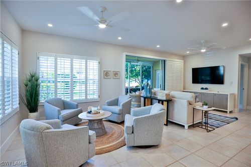apt-101-988 Egrets Run, NAPLES, FL, 34108-2485 | Card Image