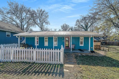 220 Lucile St, Nashville, TN, 37207-5100 | Card Image