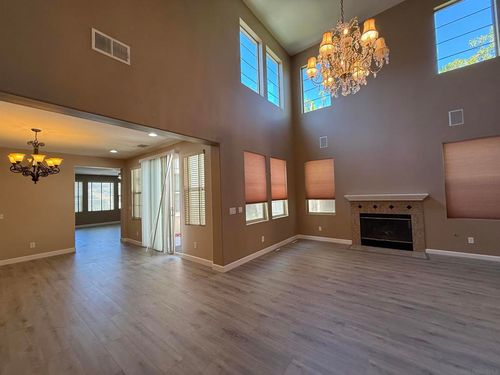 2750 Dove Tail Dr, San Marcos, CA, 92078 | Card Image