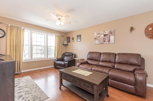 4608 33 Street, Home with 4 bedrooms, 2 bathrooms and 4 parking in Athabasca AB | Image 3
