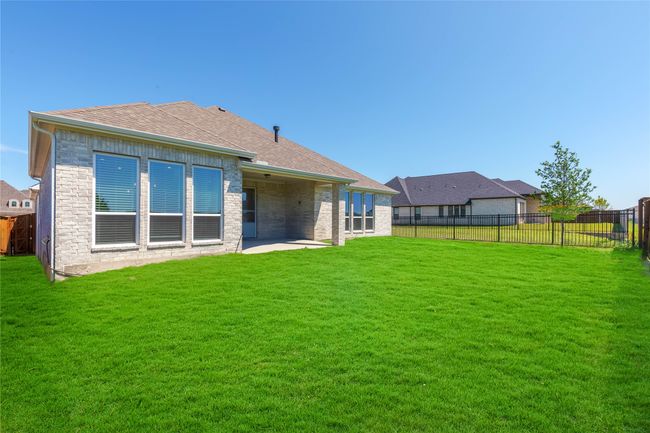 Plenty of room for a backyard pool oasis! | Image 27