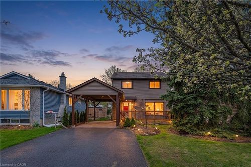 56 Angela Cres, Cambridge, ON, N1S4B6 | Card Image
