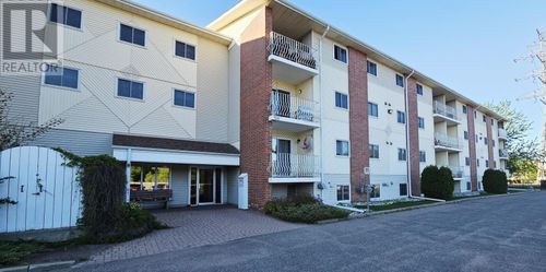 210-725 James St S, Thunder Bay, ON, P7E6N3 | Card Image