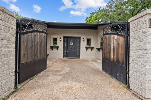 500 Queensway Rd, Willow Park, TX, 76087-7310 | Card Image