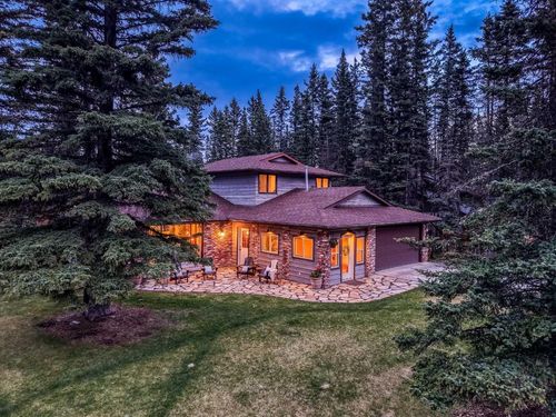 74 Redwood Meadows Dr, Redwood Meadows, AB, T3Z1A3 | Card Image