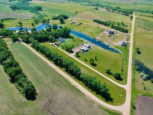 19 Tranquility Bay, Big Stone City, SD, 57216 | Card Image