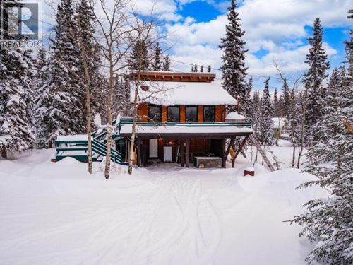 50 Digger'S Dr, Yukon, YT, Y0B1Y0 | Card Image