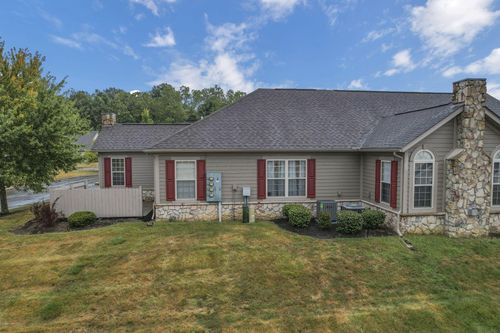 111 Jamie Lynn Cir, Pickerington, OH, 43147-1480 | Card Image