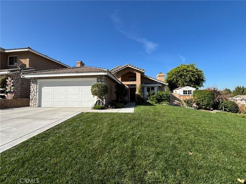 1200 Goldenview, Corona, CA, 92882 | Card Image