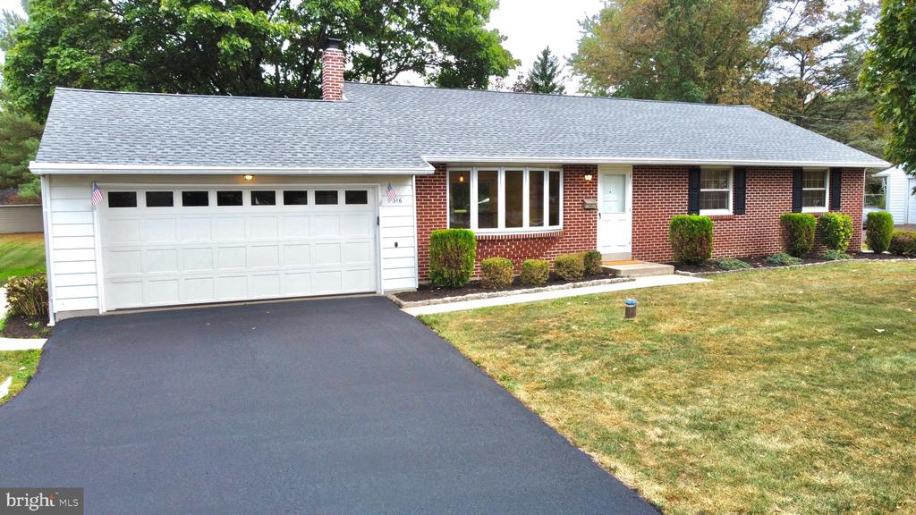 Branch Rd, Sellersville, PA 18960