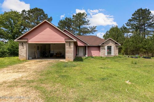41 Adams Ln, Prentiss, MS, 39474-4923 | Card Image