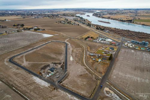 8 Ferdinand Cir, Burley, ID, 83318 | Card Image