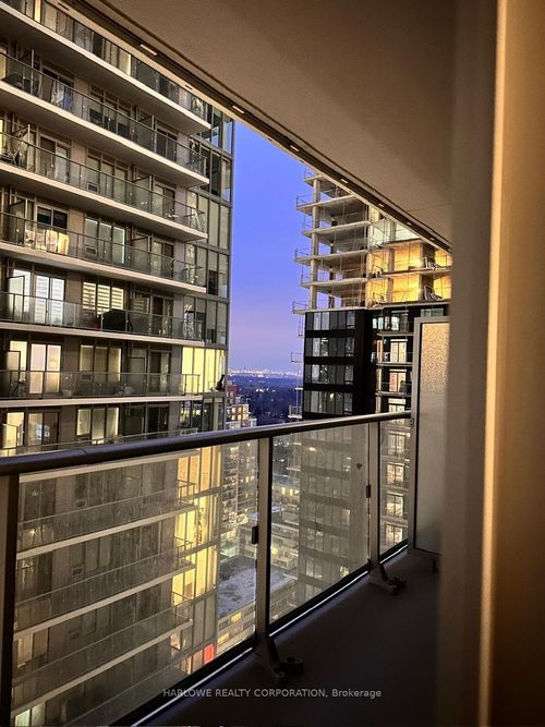 2116-st-195 Redpath Ave, Toronto, ON, M4P0E4 | Card Image