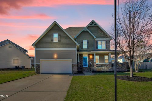 5824 Lady Way, Hope Mills, NC, 28348-9393 | Card Image