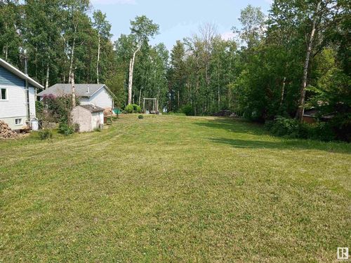 239 Range Road 20, Spring Lake, AB, T7Z2V2 | Card Image