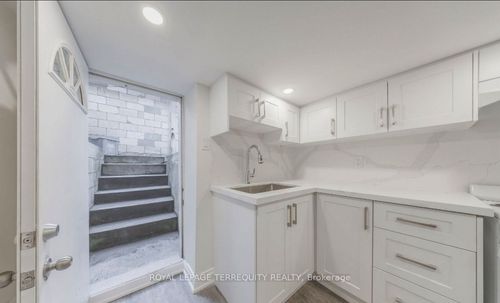 bsmt-185 Laughton Ave, Toronto, ON, M6N2X6 | Card Image