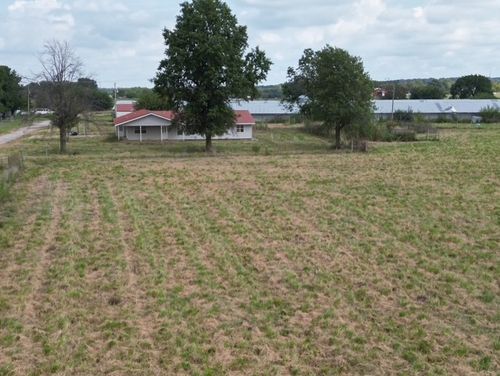 20894 Floyd Moore Rd, Gentry, AR, 72734-9048 | Card Image