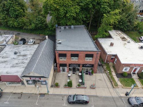 202 Main St, Nanuet, NY, 10954-3324 | Card Image