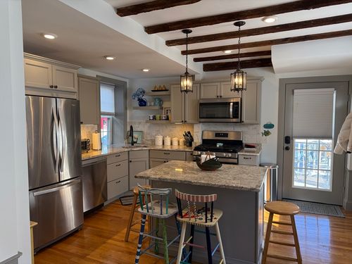 e1-8 Williams St, Salem, MA, 01970-4181 | Card Image