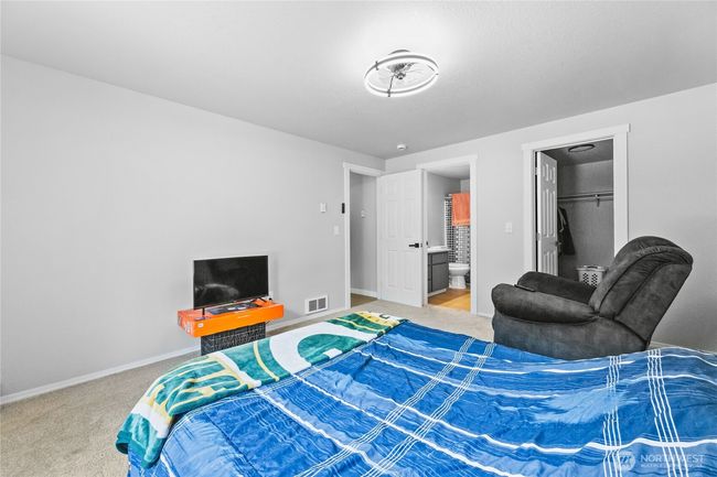 60 E Olyview Pl, House other with 3 bedrooms, 2 bathrooms and null parking in Grapeview WA | Image 11