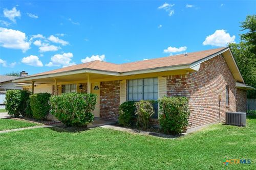 1806 Kangaroo Avenue, Killeen, TX, 76543 | Card Image