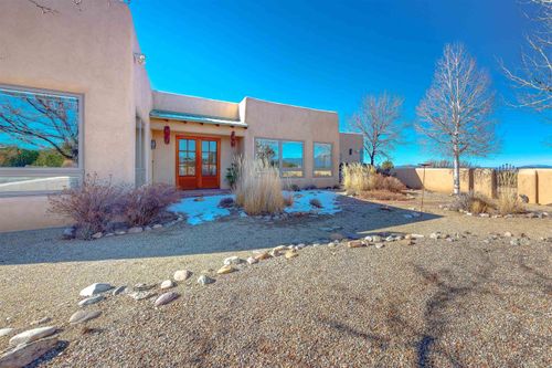 98 Calle Mirador, Ranchos De Taos, NM, 87557 | Card Image