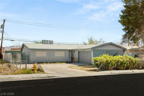 4364 Calimesa St, Las Vegas, NV, 89115-2302 | Card Image