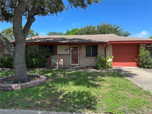 1237 Denver St, Portland, TX, 78374-2456 | Card Image