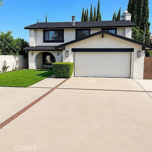 20054 Arminta, Winnetka, CA, 91306 | Card Image
