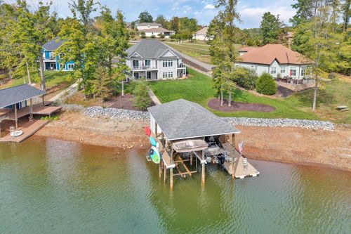 324 Blue Heron Rd, Wirtz, VA, 24184 | Card Image