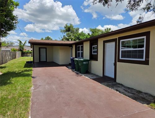 3810 E 32nd Ave, TAMPA, FL, 33610-8001 | Card Image