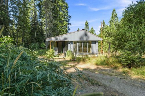 2132 Nicholson Rd, Elk, WA, 99009-9547 | Card Image