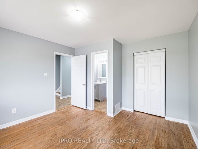 7458 Catalpa Rd, House attached with 6 bedrooms, 3 bathrooms and 4 parking in Mississauga ON | Image 13