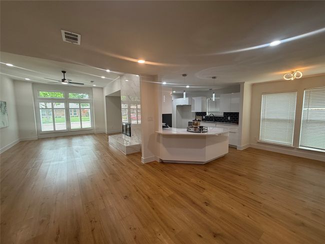 Enormous living room with 2 gas fireplaces | Image 5