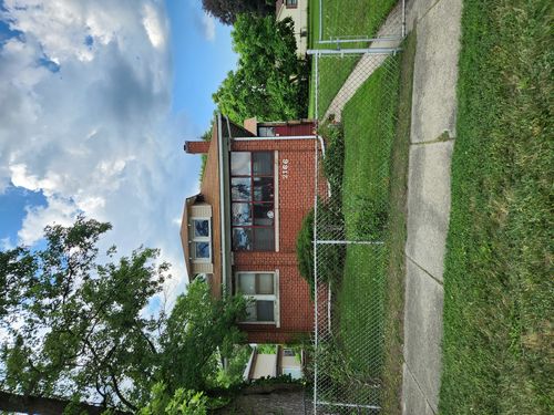 2166 171st St, Hazel Crest, IL, 60429-1387 | Card Image