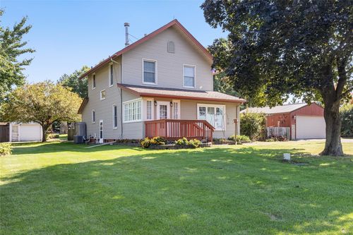 4685 E 46th St, Des Moines, IA, 50317-4722 | Card Image