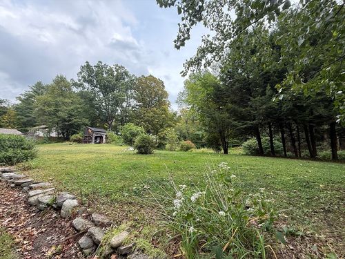 25 Basket St, Huntington, MA, 01050-9775 | Card Image